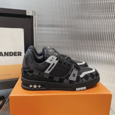 Louis Vuitton Trainer Sneaker